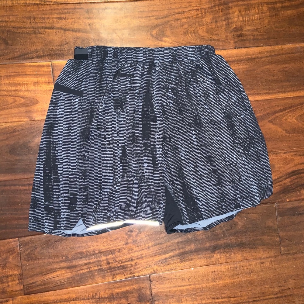 Lululemon lightweight running shorts